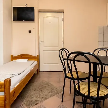 Csillagtura Panzio B&B Eger