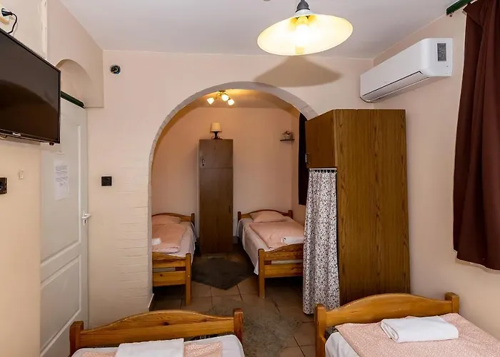 Csillagtura Panzio 3* Eger