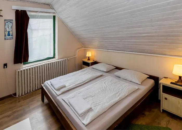 Bed & Breakfast Csillagtura Panzio