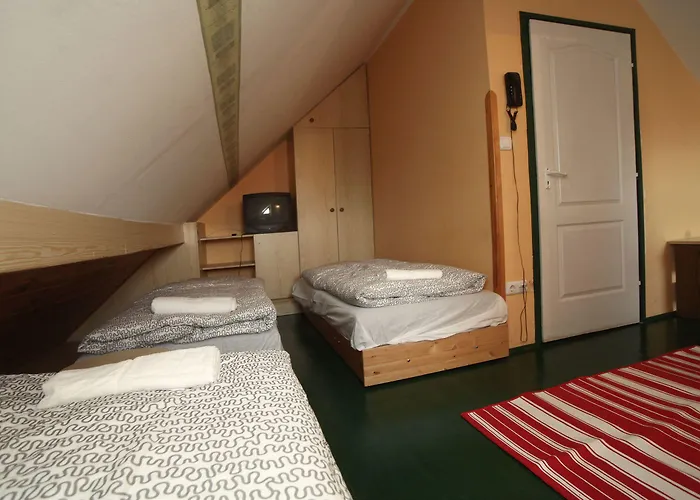 Bed & Breakfast Csillagtura Panzio Eger