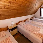 Csillagtura Panzio 3* Eger