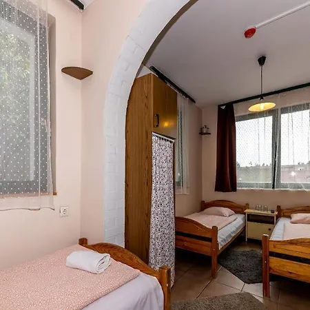 Csillagtura Panzio 3* Erlau