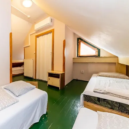 Csillagtura Panzio Bed & Breakfast