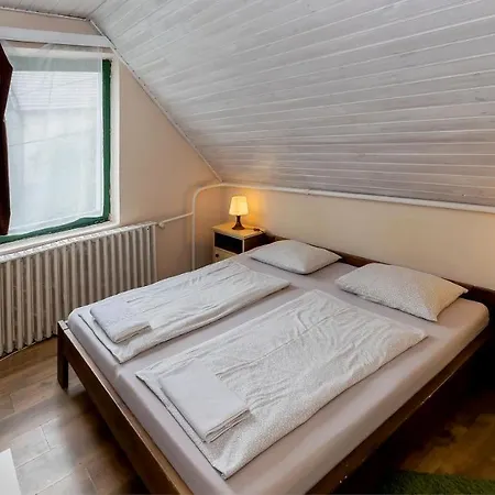 Bed & Breakfast Csillagtura Panzio