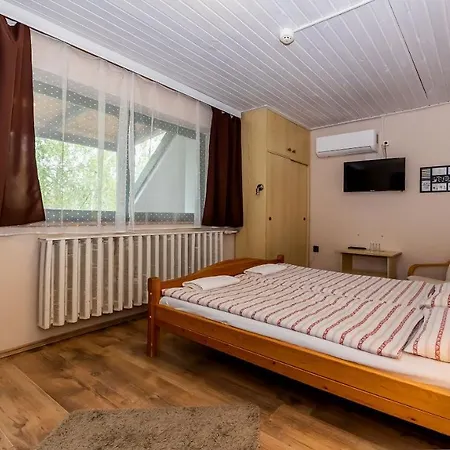 Csillagtura Panzio Eger