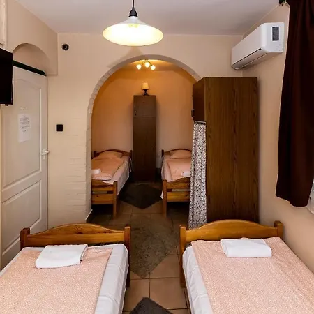 Csillagtura Panzio 3* Erlau