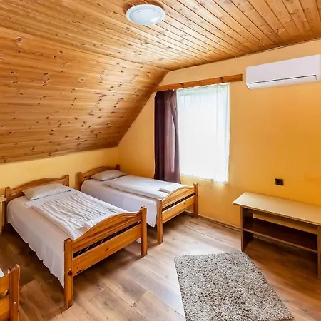 Bed & Breakfast Csillagtura Panzio 3*