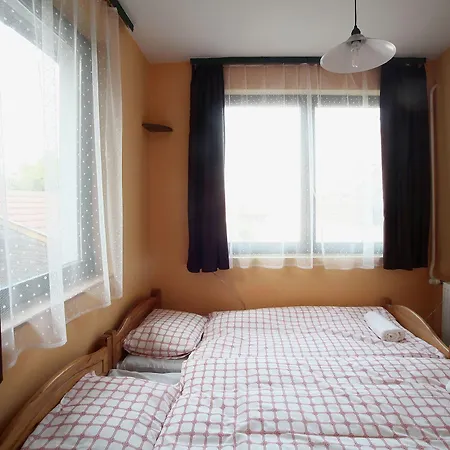 Csillagtura Panzio 3* Eger