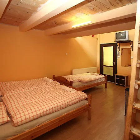 Bed & Breakfast Csillagtura Panzio Eger